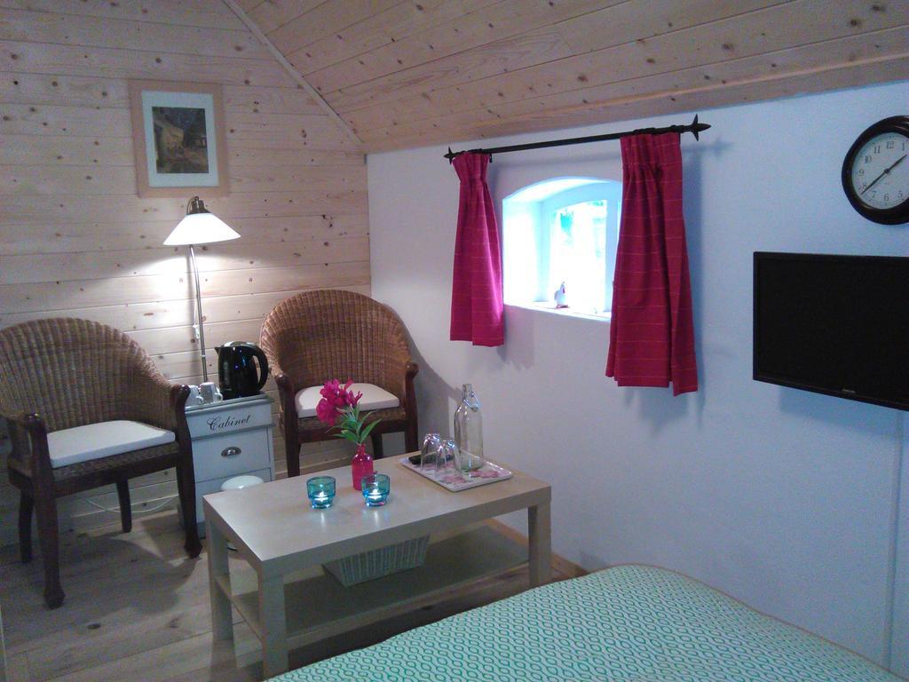 B&B De Luttikhoeve Giethmen Εξωτερικό φωτογραφία