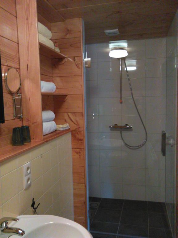 B&B De Luttikhoeve Giethmen Εξωτερικό φωτογραφία